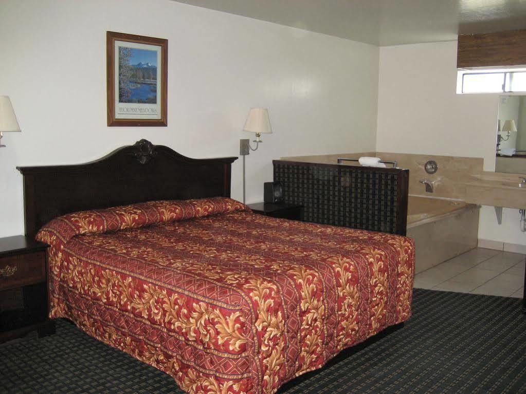 Jamestown Railtown Motel Eksteriør bilde